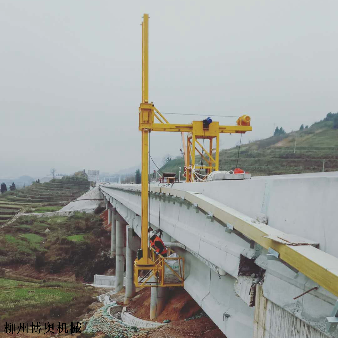 高速桥梁排水管安装设备